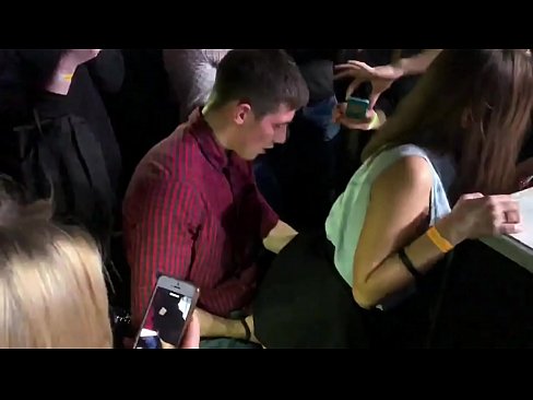 ❤️ Sex real într-un club de noapte rusesc. O rusoaică de 18 ani în anus și vagin futută într-un club de noapte ❌ at porn ro.redgast4asset.ru